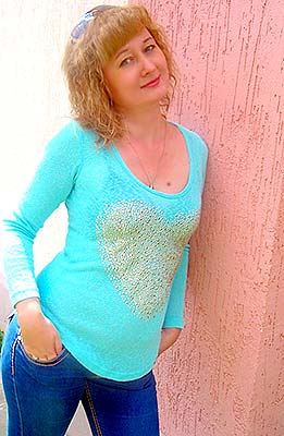 Kind lady Yuliya from Cherkassy (Ukraine), 47 yo, hair color light brown