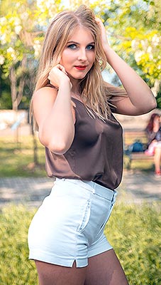 Purposefulness lady Anastasiya from Odessa (Ukraine), 32 yo, hair color brown