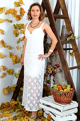 Active bride Svetlana from Krivoy Rog (Ukraine), 48 yo, hair color dark brown
