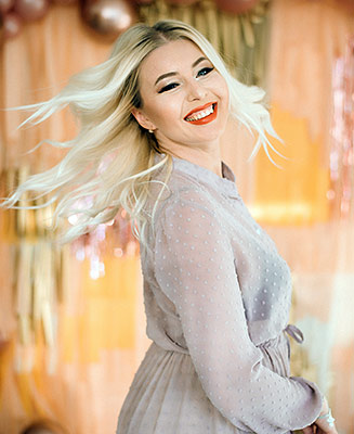 Kind bride Svetlana from Kherson (Ukraine), 39 yo, hair color blonde