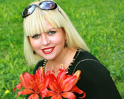 Considerate bride Marina from Khmelnitsky (Ukraine), 56 yo, hair color blonde