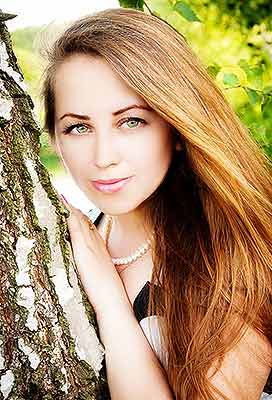 Positive woman Natal'ya from Khmelnitsky (Ukraine), 35 yo, hair color brown