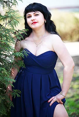 Responsible bride Tat'yana from Khmelnitsky (Ukraine), 42 yo, hair color black