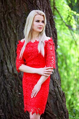 Talkative lady Tat'yana from Khmelnitsky (Ukraine), 40 yo, hair color blonde