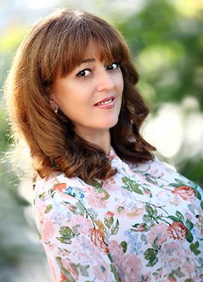 Confident bride Inna from Khmelnitsky (Ukraine), 54 yo, hair color brown