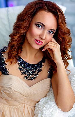 Purposeful woman Marina from Kiev (Ukraine), 48 yo, hair color red-haired