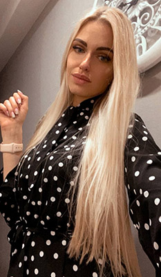 Humble woman Kristina from Mirgorod (Ukraine), 34 yo, hair color blonde