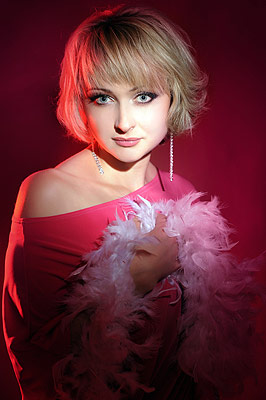 Ukraine bride Natal'ya from Lugansk (Ukraine), 43 yo, hair color blonde