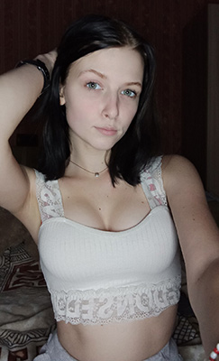 Honest girl Anna from Alchevsk (Ukraine), 21 yo, hair color black