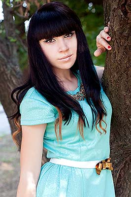 Tender lady Viktoriya from Melitopol (Ukraine), 28 yo, hair color black