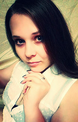 Curious woman Irina from Rovenki (Ukraine), 34 yo, hair color brown