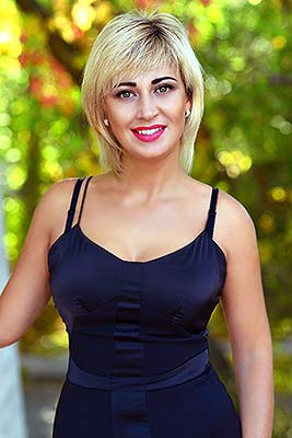 Kindhearted lady Alena from Nikolaev (Ukraine), 42 yo, hair color blonde