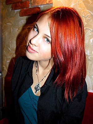Sensitive bride Alisa from Kiev (Ukraine), 34 yo, hair color red-haired