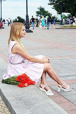Purposeful girl Ol'ga from Kiev (Ukraine), 28 yo, hair color blonde