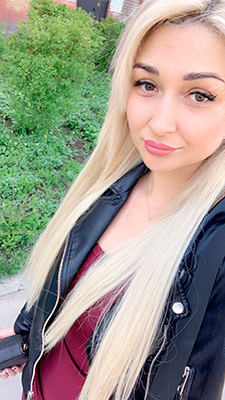 Open bride Nadejda from Zaporozhye (Ukraine), 31 yo, hair color blonde
