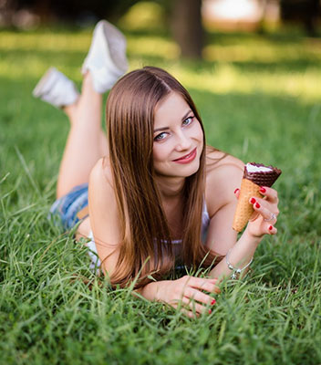 Relationship girl Marina from Poltava (Ukraine), 34 yo, hair color chestnut