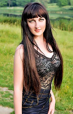 Happiness bride Marina from Poltava (Ukraine), 30 yo, hair color chestnut