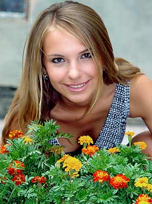 Active bride Tat'yana from Ternopol (Ukraine), 34 yo, hair color light brown