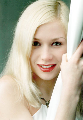 Neat bride Natal'ya from Vinnitsa (Ukraine), 41 yo, hair color blonde