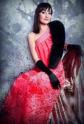 Positive bride Ekaterina from Kiev (Ukraine), 38 yo, hair color black