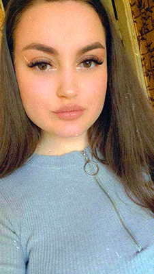 Reasonable girl Aleksandra from Zheltye Vody (Ukraine), 23 yo, hair color brunette