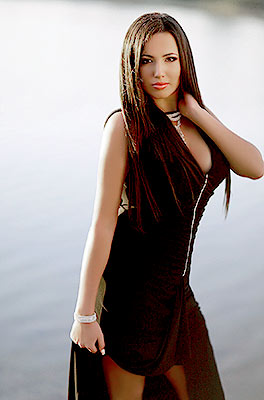 Joyous girl Marina from Odessa (Ukraine), 30 yo, hair color brunette