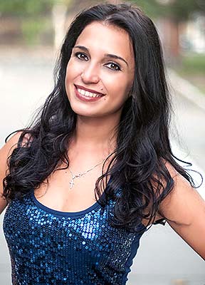 Active lady Ol'ga from Borispol (Ukraine), 35 yo, hair color brunette