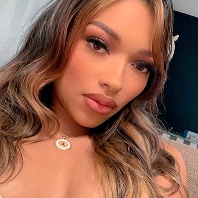 Polite lady Luisa Fernanda from Medellin (Colombia), 24 yo, hair color light brown