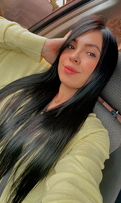 Good woman Daniela from Medellin (Colombia), 28 yo, hair color black