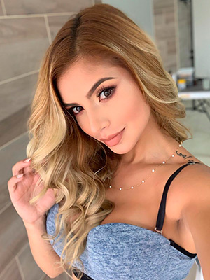 Christian lady Valentina from Medellin (Colombia), 26 yo, hair color blonde