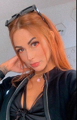 Happy wife Katherine from Medellin (Colombia), 28 yo, hair color chestnut
