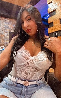 Divorced lady Veronica Johanna from Medellin (Colombia), 35 yo, hair color black