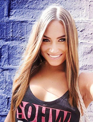 Curious woman Dar'ya from Belaya Tserkov (Ukraine), 31 yo, hair color chestnut