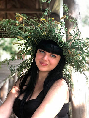 Cute bride Snejana from Cherkassy (Ukraine), 20 yo, hair color black