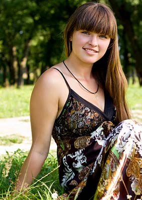 Curios girl Viktoriya from Chernigov (Ukraine), 35 yo, hair color brown