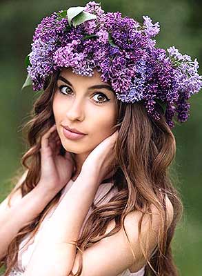 Respectful bride Dar'ya from Chernigov (Ukraine), 30 yo, hair color brown