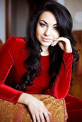 Sensitive woman Natal'ya from Chernigov (Ukraine), 33 yo, hair color chestnut