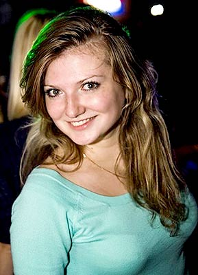 Tall bride Ekaterina from Chernigov (Ukraine), 30 yo, hair color dark brown