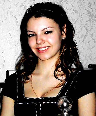 Open bride Galina from Chernigov (Ukraine), 35 yo, hair color dark brown