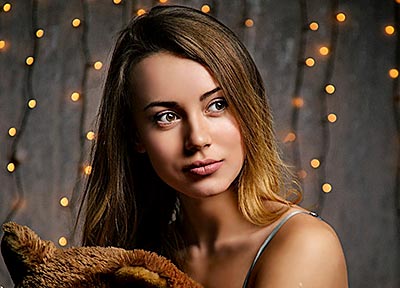 Stubborn lady Elizaveta from Yaroslavl (Russia), 28 yo, hair color brown