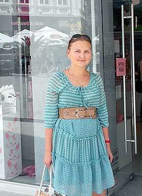 Sociable bride Alina from Odessa (Ukraine), 37 yo, hair color brown