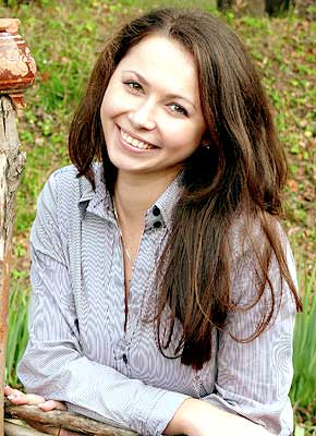 Passion woman Tat'yana from Chernovtsy (Ukraine), 36 yo, hair color chestnut