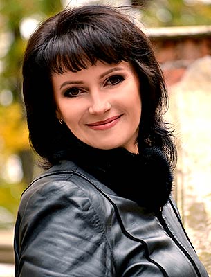 Honest lady Natal'ya from Dnepropetrovsk (Ukraine), 48 yo, hair color chestnut
