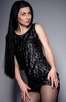 Energetic lady Natal'ya from Pavlograd (Ukraine), 39 yo, hair color black