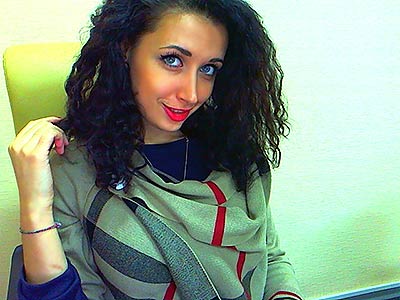 Nice lady Mariya from Dnepropetrovsk (Ukraine), 33 yo, hair color brunette