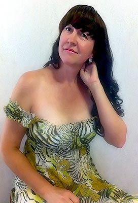 Cheerful lady Elena from Severodonetsk (Ukraine), 50 yo, hair color chestnut