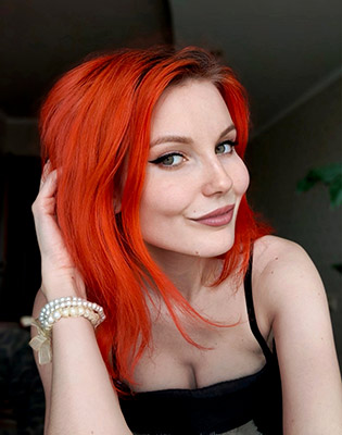 Industrious bride Lidiya from Dnipro (Ukraine), 27 yo, hair color peroxide blonde