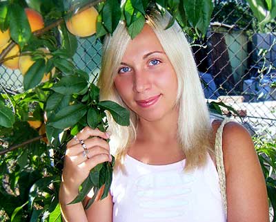 Sincere girl Evgeniya from Donetsk (Ukraine), 35 yo, hair color blonde
