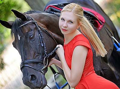 Optimist bride Natal'ya from Lugansk (Ukraine), 39 yo, hair color blonde