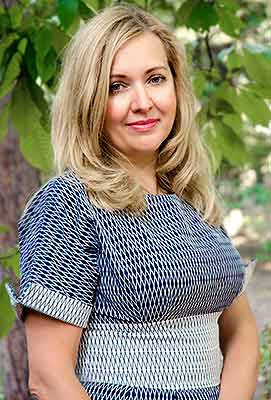 Optimistic woman Tat'yana from Kiev (Ukraine), 51 yo, hair color blonde